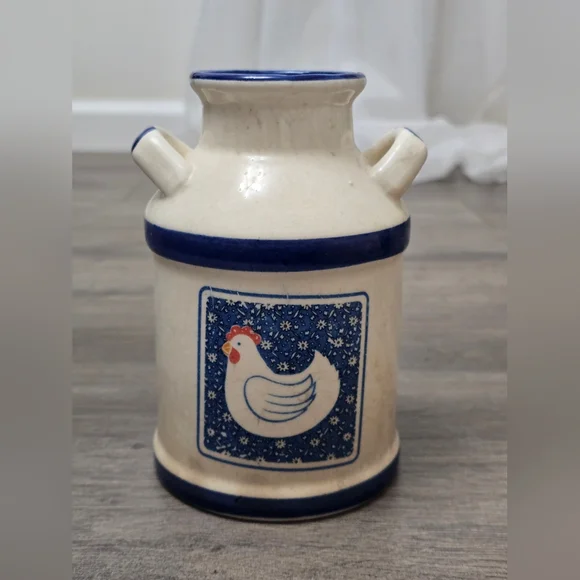 Vtg Farmhouse Chicken Ceramic Milk Can Utensil Holder Blue White - Picture 1 of 8